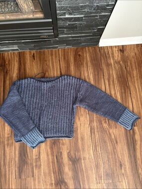 BDG Heathered Navy Cropped Ribbed Crewneck Sweater